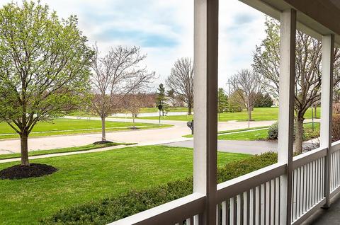 2554 Ashcroft Loop, Blacklick, OH 43004 photo 4
