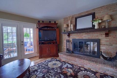 570 Hickory Pl, Circleville, OH 43113 photo 11