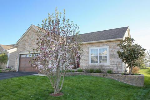 885 Salinger Dr, Lithopolis, OH 43136 photo 2