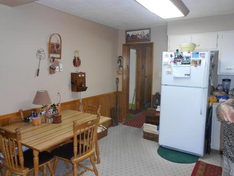 517 N Pickaway St, Circleville, OH 43113 photo 9