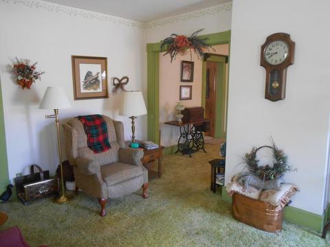 517 N Pickaway St, Circleville, OH 43113 photo 7