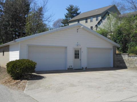 517 N Pickaway St, Circleville, OH 43113 photo 5