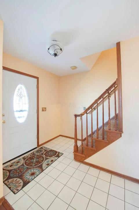 5381 Torchwood Loop E, Columbus, OH 43229 photo 4