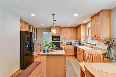 5528 Echo Rd, Columbus, OH 43230 photo 13
