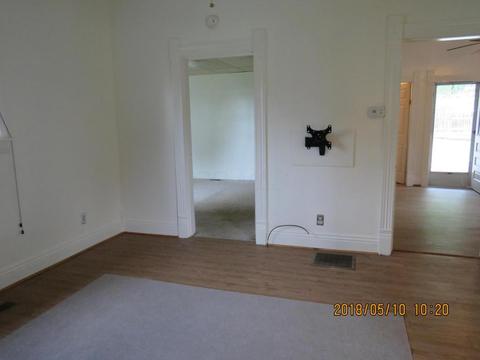 658 3rd St, Logan, OH 43138 photo 8