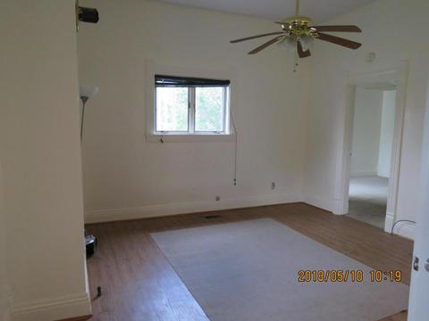 658 3rd St, Logan, OH 43138 photo 4