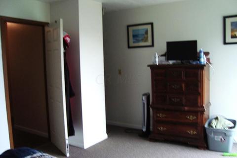 662 E Crest Dr, Heath, OH 43056 photo 13
