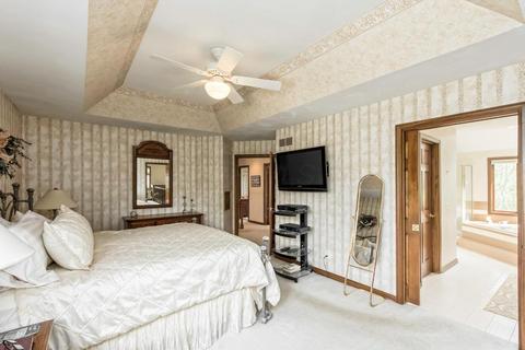 8253 Davington Dr, Dublin, OH 43017 photo 26