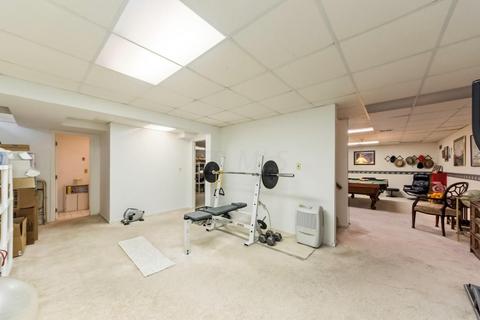 8253 Davington Dr, Dublin, OH 43017 photo 35