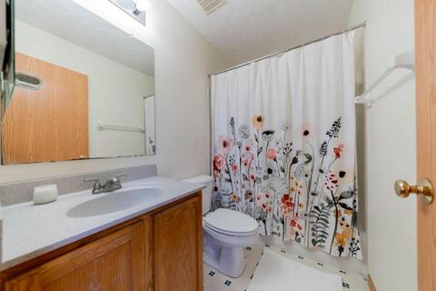 1466 Hackworth St, Columbus, OH 43207 photo 10