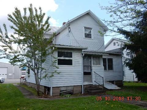 114 E 1st St, Perrysville, OH 44864 photo 3
