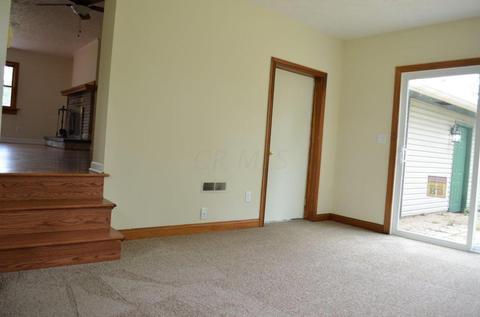1067 Pierce Ave, Columbus, OH 43227 photo 21