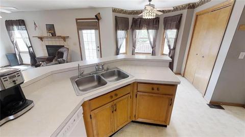 2435 Greenknoll Dr, Springfield, OH 45502 photo 10