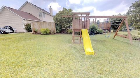 2435 Greenknoll Dr, Springfield, OH 45502 photo 3