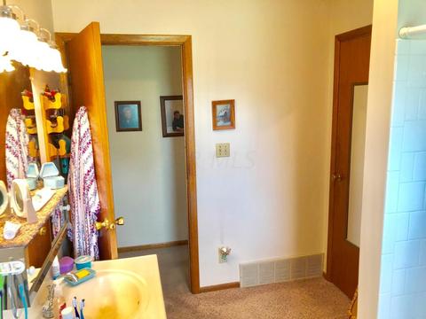 27765 Jackson Rd, Circleville, OH 43113 photo 14