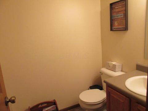 196 Harvard Loop, Delaware, OH 43015 photo 13