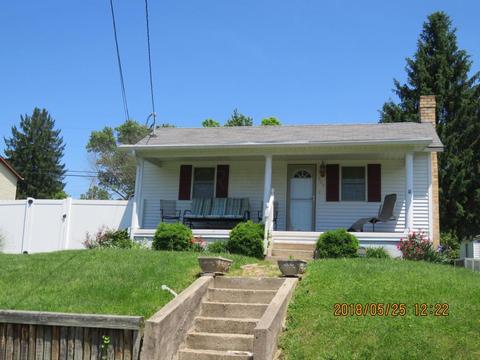 508 Angle Ave, Logan, OH 43138 photo 2