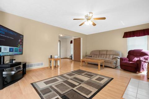 321 Shawnee Loop S, Pataskala, OH 43062 photo 10