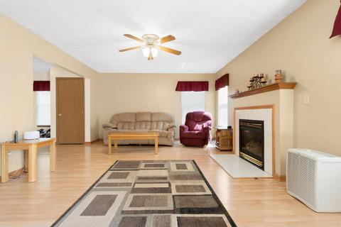 321 Shawnee Loop S, Pataskala, OH 43062 photo 7