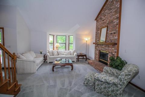 7419 Mapleleaf Blvd, Columbus, OH 43235 photo 6