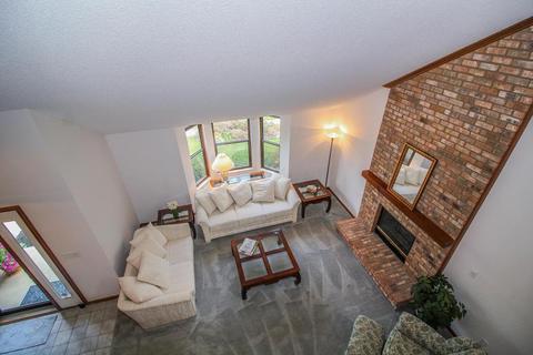 7419 Mapleleaf Blvd, Columbus, OH 43235 photo 8