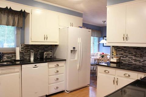 926 Circle Dr, Circleville, OH 43113 photo 8