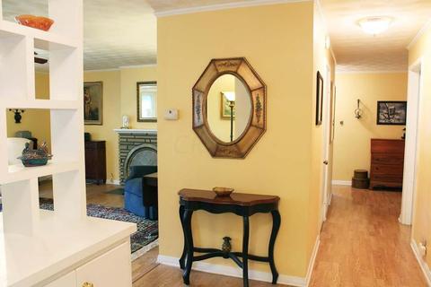 926 Circle Dr, Circleville, OH 43113 photo 7