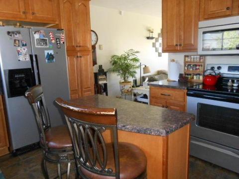 1237 E Walnut St, Galion, OH 44833 photo 5