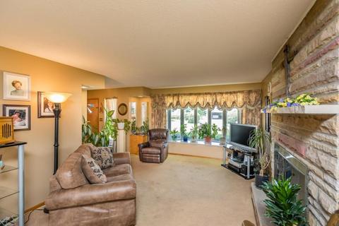 63 Claren Dr, Heath, OH 43056 photo 14