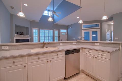 6031 Eiger Dr, Columbus, OH 43213 photo 16