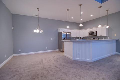 6031 Eiger Dr, Columbus, OH 43213 photo 13