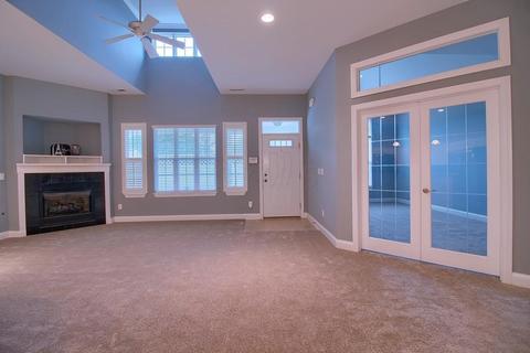 6031 Eiger Dr, Columbus, OH 43213 photo 8