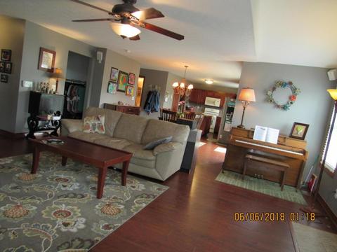 318 Cherry Leaf Rd, Delaware, OH 43015 photo 17