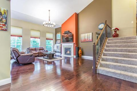 8259 Marwithe Ct, New Albany, OH 43054 photo 1