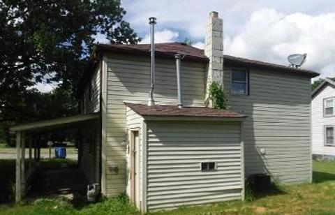 205 E Taylor St, Ashley, OH 43003 photo 2