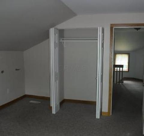 205 E Taylor St, Ashley, OH 43003 photo 9
