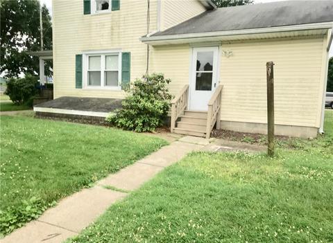 213 Biggs Ave, Conesville, OH 43811 photo 6
