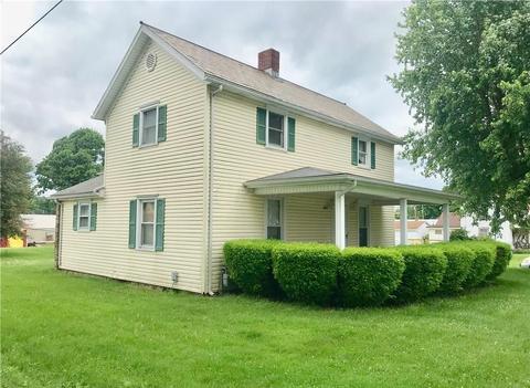 213 Biggs Ave, Conesville, OH 43811 photo 5