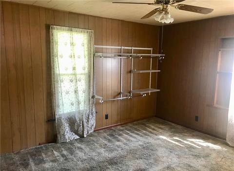 213 Biggs Ave, Conesville, OH 43811 photo 14