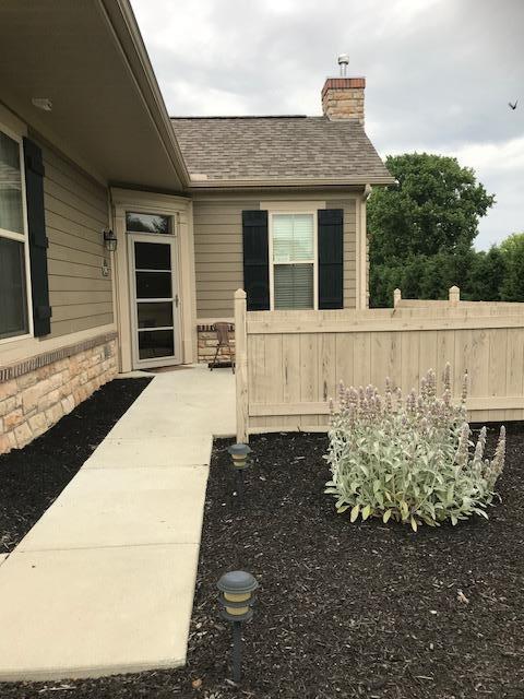 762 Lambton Cir E, Lancaster, OH 43130 photo 1