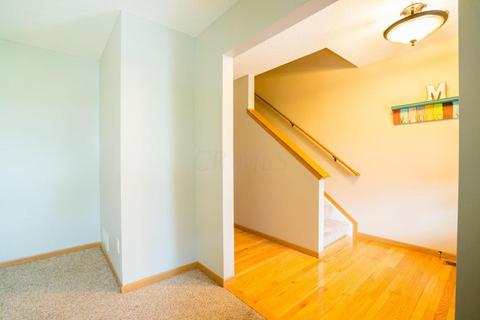 487 Cobblestone Dr, Delaware, OH 43015 photo 4