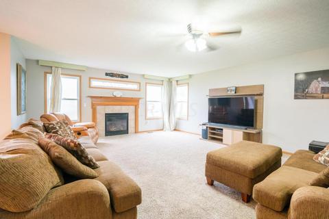 487 Cobblestone Dr, Delaware, OH 43015 photo 9