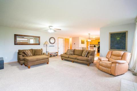 487 Cobblestone Dr, Delaware, OH 43015 photo 11