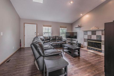 219 Stonemast Loop, Pataskala, OH 43062 photo 8