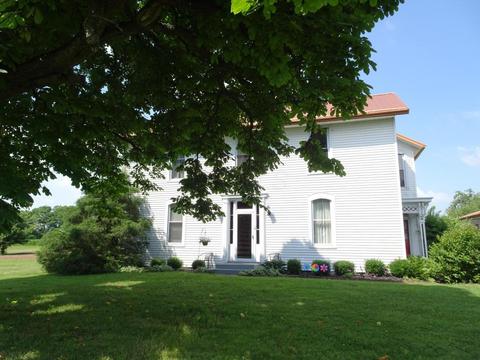 18951 Island Rd, Circleville, OH 43113 photo 1