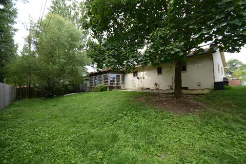 5230 Honeytree Loop E, Columbus, OH 43229 photo 18
