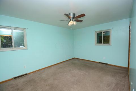 5230 Honeytree Loop E, Columbus, OH 43229 photo 8
