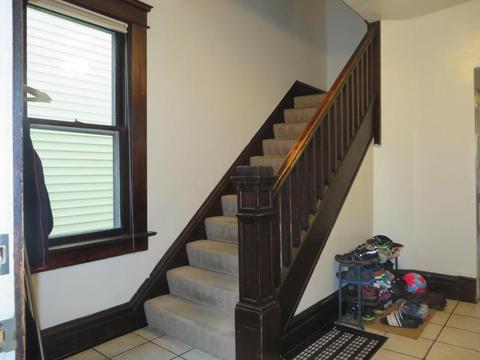 194 E Maynard Ave, Columbus, OH 43202 photo 3