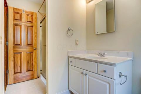 8164 Winchcombe Dr, Dublin, OH 43016 photo 31