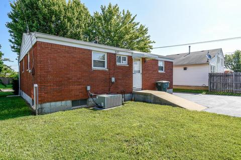 3907 Eakin Rd, Columbus, OH 43228 photo 24